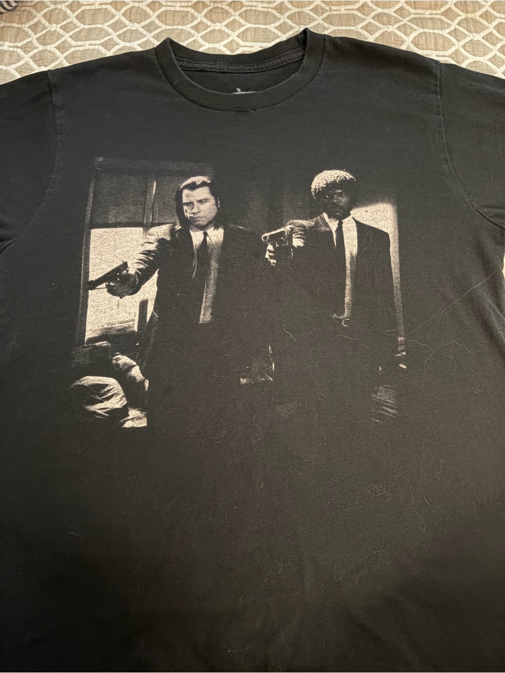 Pulp Fiction Graphic  Crew Neck T-Shirt small